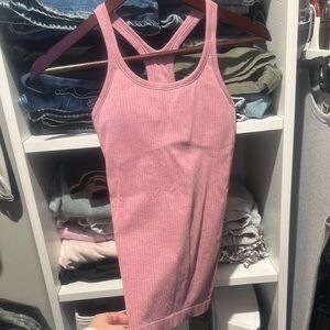 Lululemon size 4 Tank